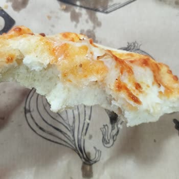 Domino's Pizza Kalitesiz Pizza Ve İlgi Beklentisi Karşılanmadı