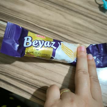 A101 Ambalaj Açılmadığı Halde İçerisindeki Gofret Yarım