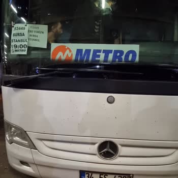 Metro Turizm Uzun Ve Konforsuz Yolculuk Deneyimi