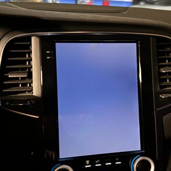 Megane 4 İçin Avgo Ekranım Karardı: No Signal Hatası Ve Hüsran