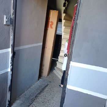 Horoz Lojistik Kargoyu Eve Çıkarmıyor