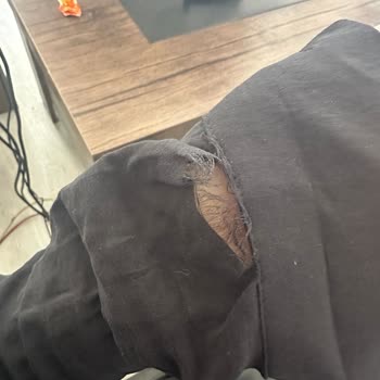 Mavi Gömlekte Beklenmedik Sökülme Sorunu