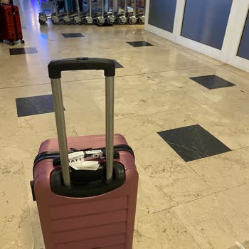 Pegasus Sağlam Teslim Ettiğim Bagajım Kırıldı Karşılanmasını Talep Ediyorum