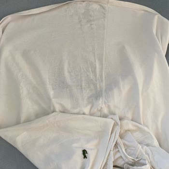 Lacoste Firmanın Ürünü İade Alması