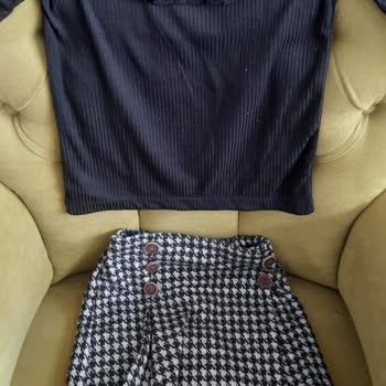 Melodi. Kidss (Instagram) Güvenilir Bir Sayfa Değil