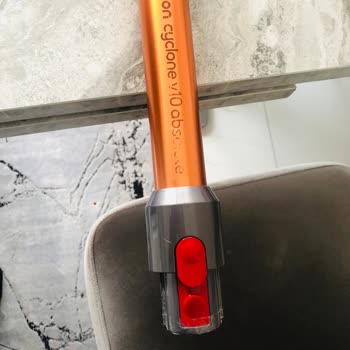 Dyson V10 Süpürge Borusu