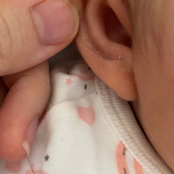 Mustela Yenidoğan Şampuanı Ve Vücut Losyonu