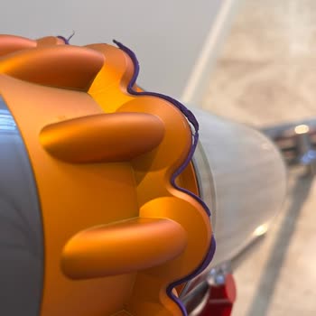 Dyson V15 Elektrikli Süpürge Deki Conta Sorunu