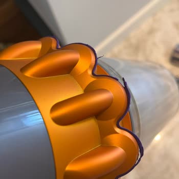 Dyson V15 Elektrikli Süpürge Deki Conta Sorunu