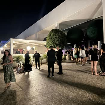 Adam & Eve Hotels Adam And Eve Hotels'de Sürekli Kavga Ve Gereksiz Gerginlik Var!