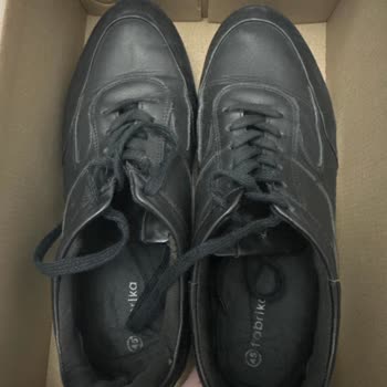 Boyner Fabrika Marka Ayakkabı Kusuru