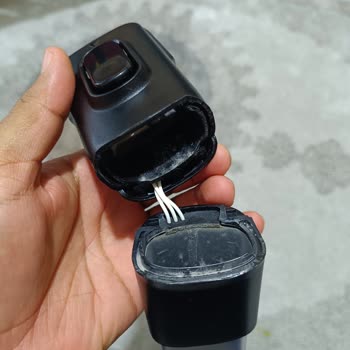 PHILIPS Ev Aletleri SpeedPro Max Kablosuz Dik Süpürge XC7040/01 Kırılması