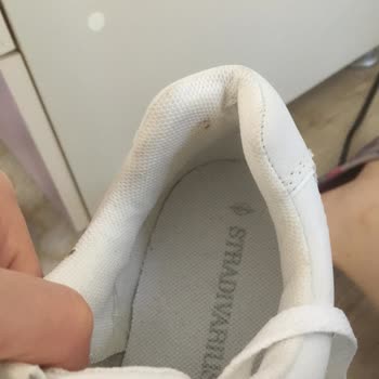 Stradivarius Hem Yanlış Ürün Hem De Giyilmiş Kirli Ürün Gönderdi
