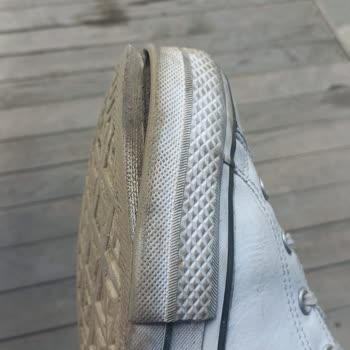 Converse Ayakkabı Sorunu
