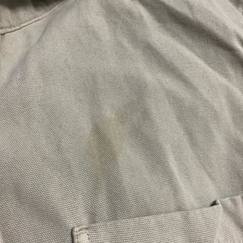 Mavi Bej Rengi Gömlek Leke Sorunu