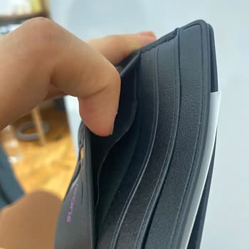 Calvin Klein Kartlıkta Astar Açılması