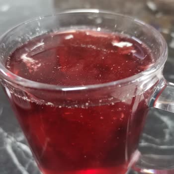 Jucy Meyve Nektarı Jucy Meyve Suyu İçinden Çıkan Şeyler