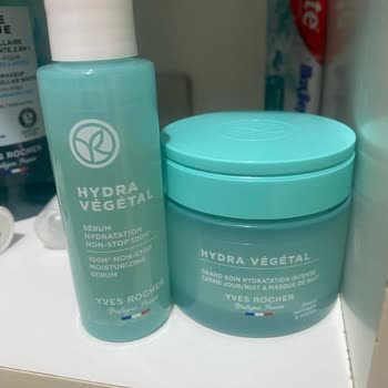 Yves Rocher Ürünleri Yüzümde Alerji Yaptı Ve İlgilenmiyorlar!