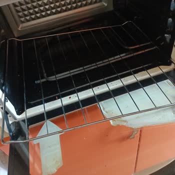 Simfer Fırından Şikayetçiyim. Fırın İçindeki Sorunlar