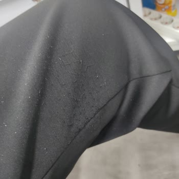 5in1canpolat Kumaşı Kalitesiz Ve Firma Ürünün Arkasında Durmuyor.