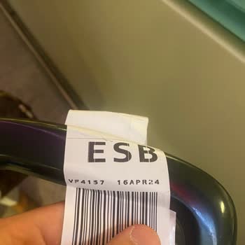 Ajet Firması Valizimi Kırıp Mağduriyetimi Gidermedi