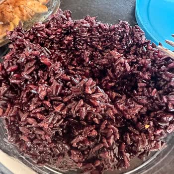 Yayla Bakliyat Siyah Tel Çıktı