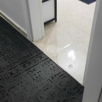 Reydeko Halı Kusurlu Halılarının Parasını İade Etmiyor