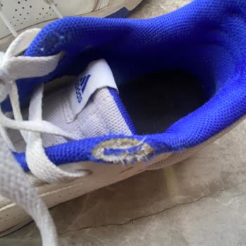 Boyner'den Adidas Ayakkabı Aldım Ve Yırtıldı Birkaç Ay İçinde