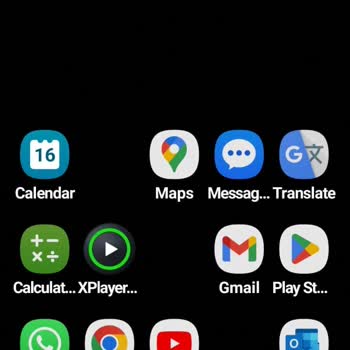 Türk Telekom Operatörünün Altunizade'de Şebeke Çekmemesi