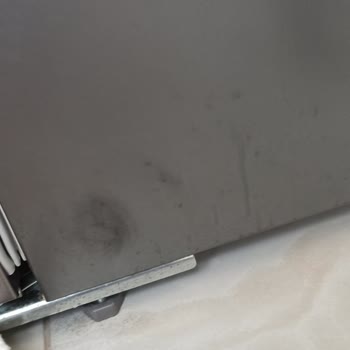 Beko İnox Beyaz Eşyalar Leke Tutuyor