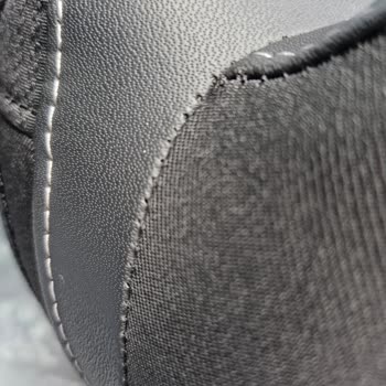 Renault Megane İcon Koltuk Döşeme Dikim Hatası