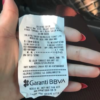 Metro Turizm Metro Bizi Yarı Yolda Bıraktı
