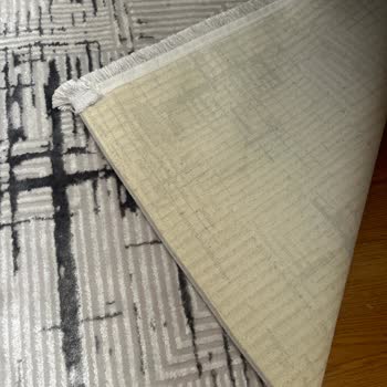 Onnowell Halı Perde Halımdaki Lekeler Dağılıyor Çıkmıyor