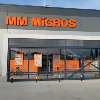 Migros İlgisiz Deneyimsiz Alakasız