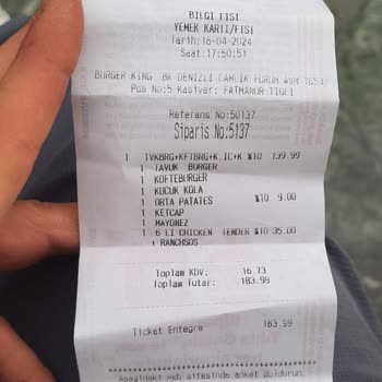 Burger King Hizmetten Ziyade Sohbet Var