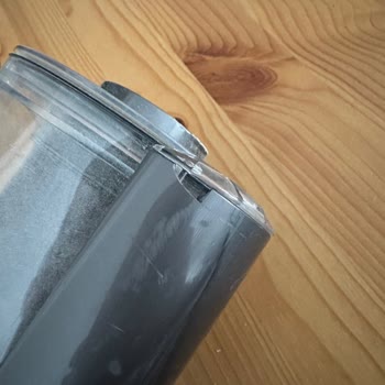 Dyson V15 Detect Absolute Süpürge Kırılması Ve Garantiye Girmemesi