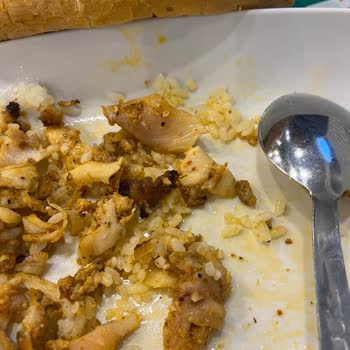 Ekrem Coşkun Döner  Çiğ Tavuk Satıyor