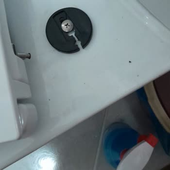 Creavit Klozet Kapağı Arızası