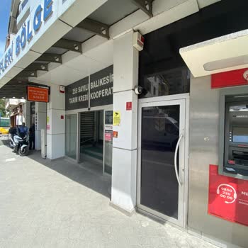 Ziraat ATM Parama El Koydu