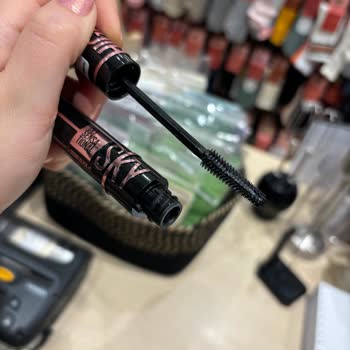 Maybelline New York İçi Boş Ürün