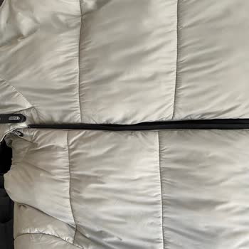 Mavi "Mavi" Şişme Mont Topaklanma Sorunu