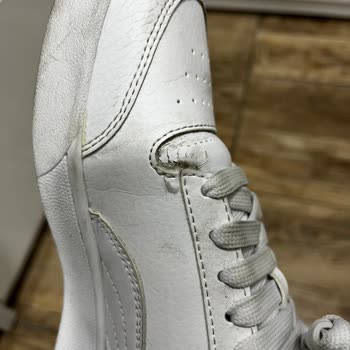 Ayakkabı 1 Ay Olmadan Yırtıldı Ve Puma Hiçbir Şekilde İlgilenmedi