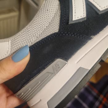 New Balance Defolu Ürün Yolladı