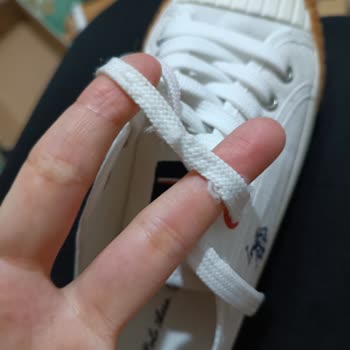 FLO Ayakkabı FLO Deformeli Ayakkabı Sorunu