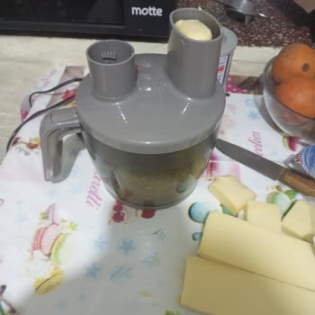 Korkmaz Mutfak Eşyaları Rendeleme Bölümünü Kullandım Ve Duman Çıktı