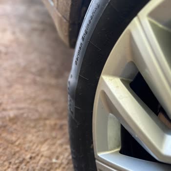 Volkswagen Yeni Aracın Tekerlek Arızasıyla İlgili Tüketici Tepkisi