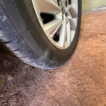 Volkswagen Yeni Aracın Tekerlek Arızasıyla İlgili Tüketici Tepkisi