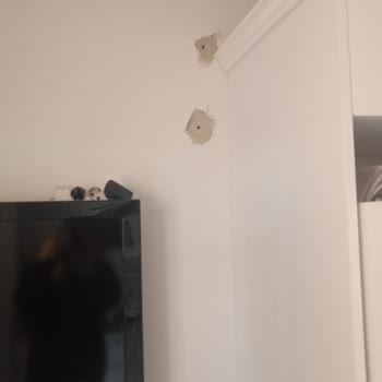 LG Tekirdağ Çetin Klima Montajda Duvarımı Kırdılar