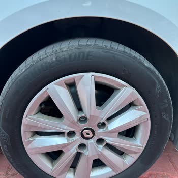 Sixt Araçların Bakımını Yapmadan Teslim Ediyor