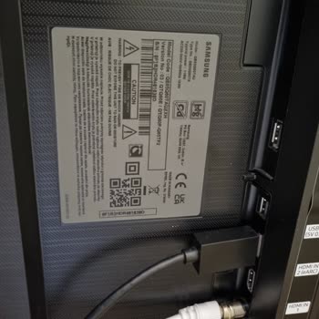 Samsung QLED 65" Yatay Çizgi Sorunu ( Tamir Edilemiyor! )